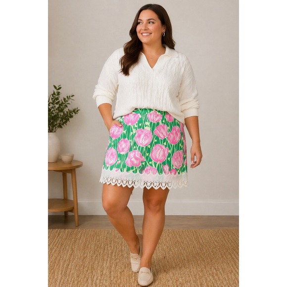 Lilly Pulitzer Dresses & Skirts - Lilly Pulitzer Green Mini Skirt with Pink Floral Print and White Lace Hem
